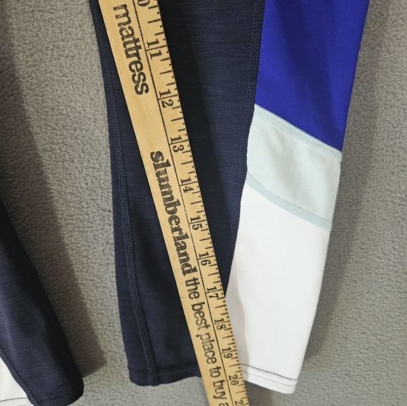 Athleta Athletic Womens Crop Leggings Capris Small S Blue Colorblock Pockets - Picture 4 of 9